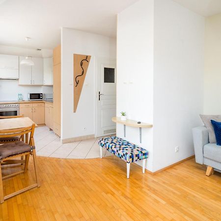 Metro Mlynow Pleasant Apartament Warsaw Ngoại thất bức ảnh