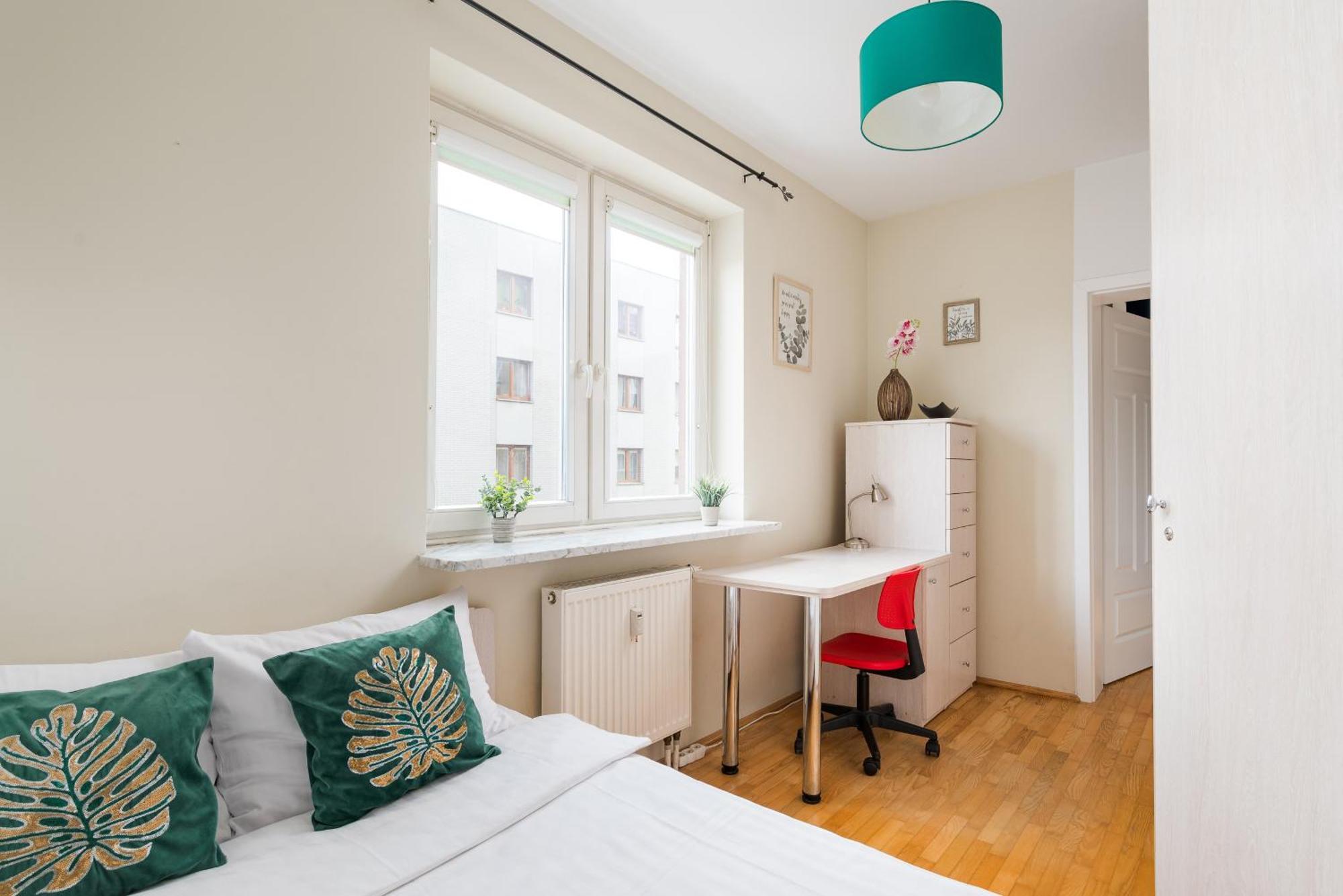 Metro Mlynow Pleasant Apartament Warsaw Ngoại thất bức ảnh